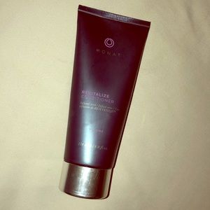 Monat revitalize conditioner